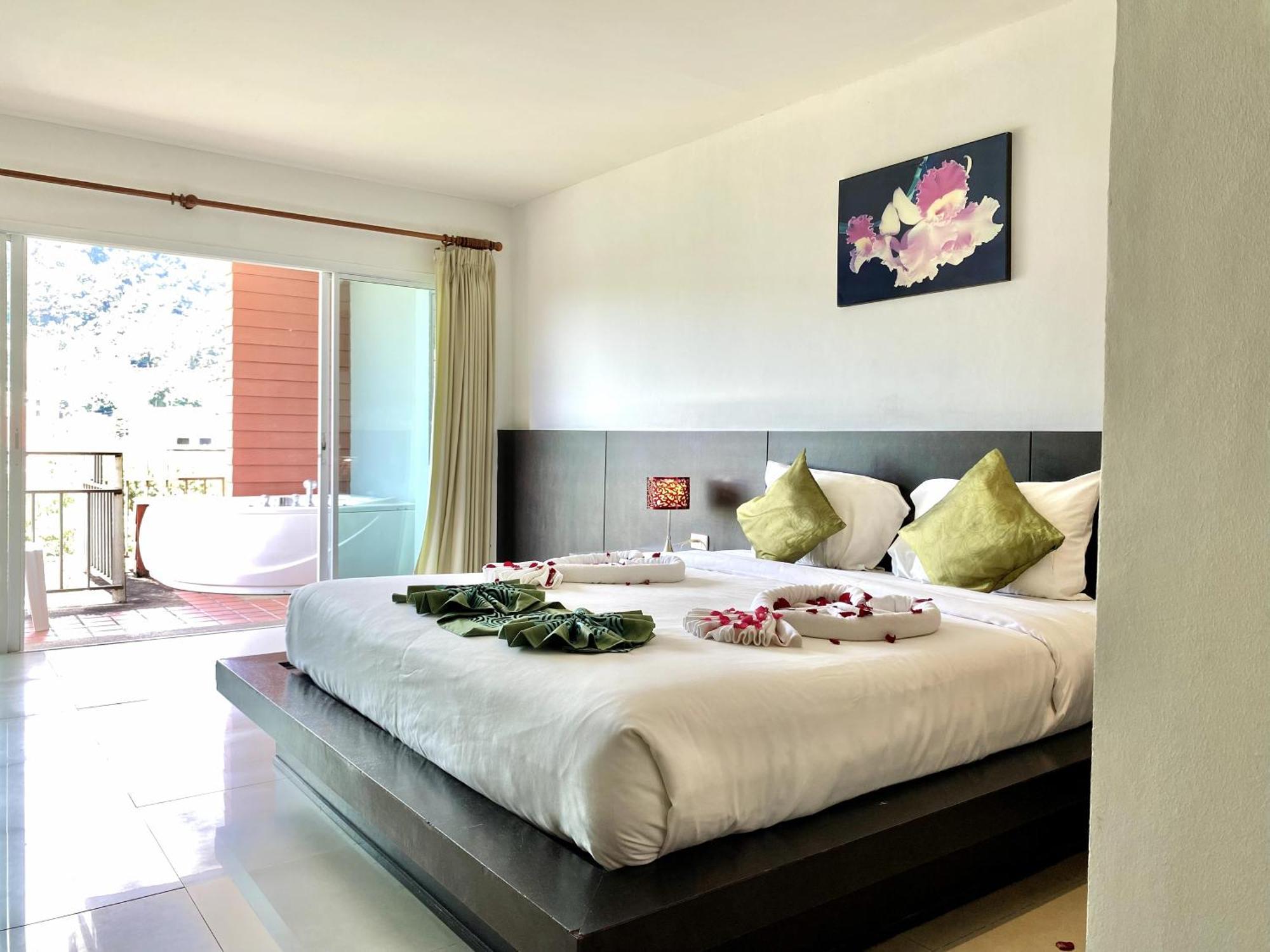 Apk Resort Patong Εξωτερικό φωτογραφία